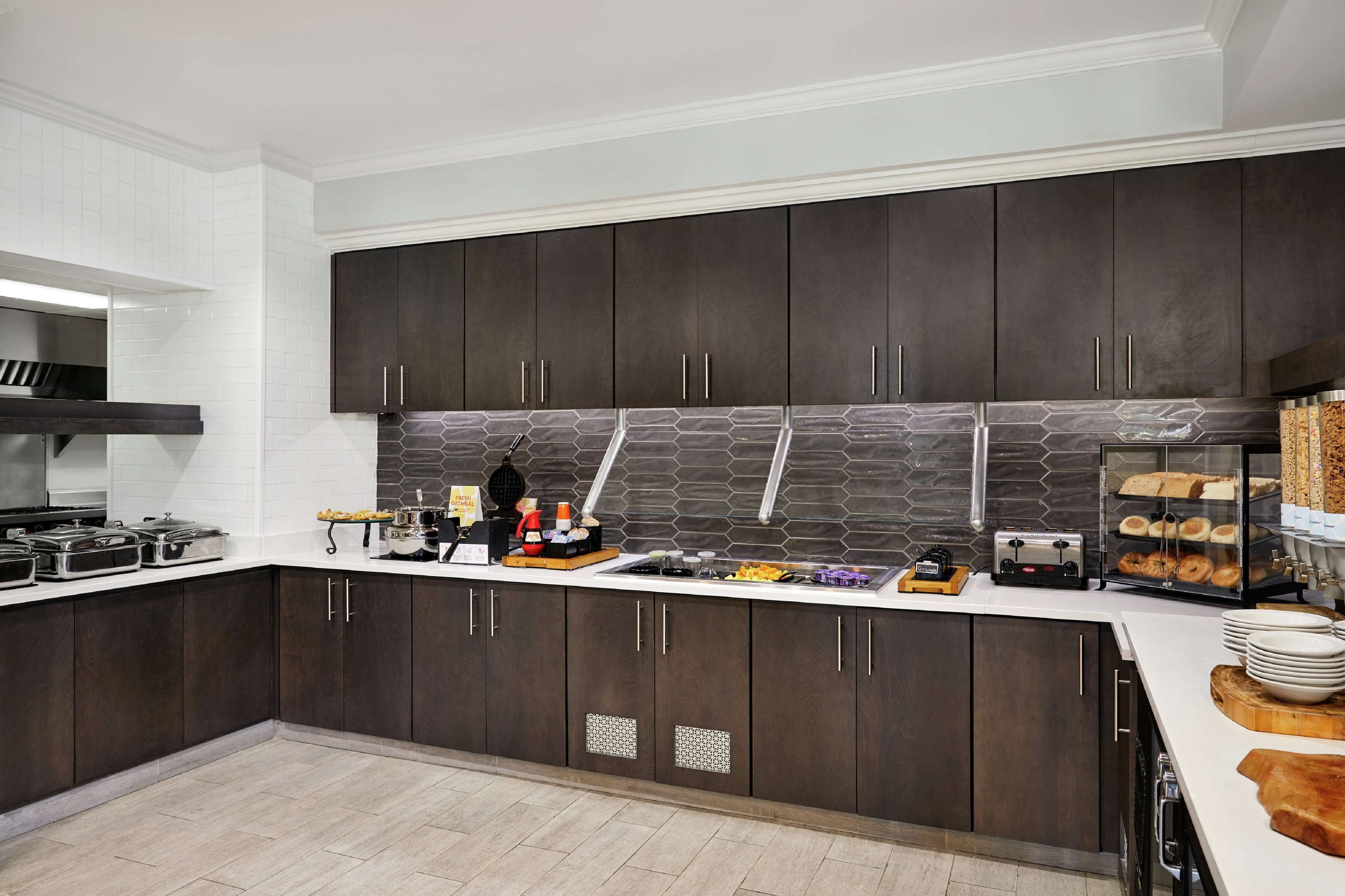 daily continental breakfast for a fee