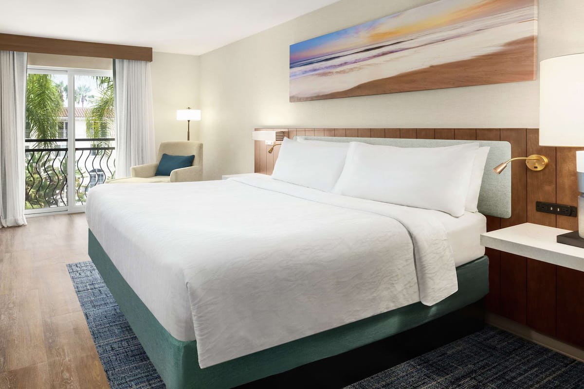 Premium bedding, down duvets, desk, laptop workspace