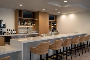 Bar (in der Unterkunft)