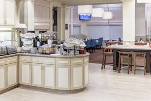 Breakfast served  - Hilton Garden Inn McAllen Airport (McAllen)