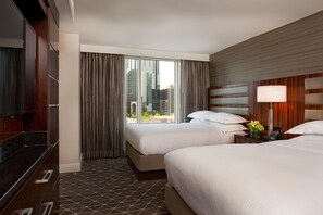 Suite, 2 camas matrimoniales | 1 habitación y ropa de cama de alta calidad 