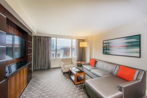 Suite Exécutive, 1 très grand lit, accès au salon club, vue parc