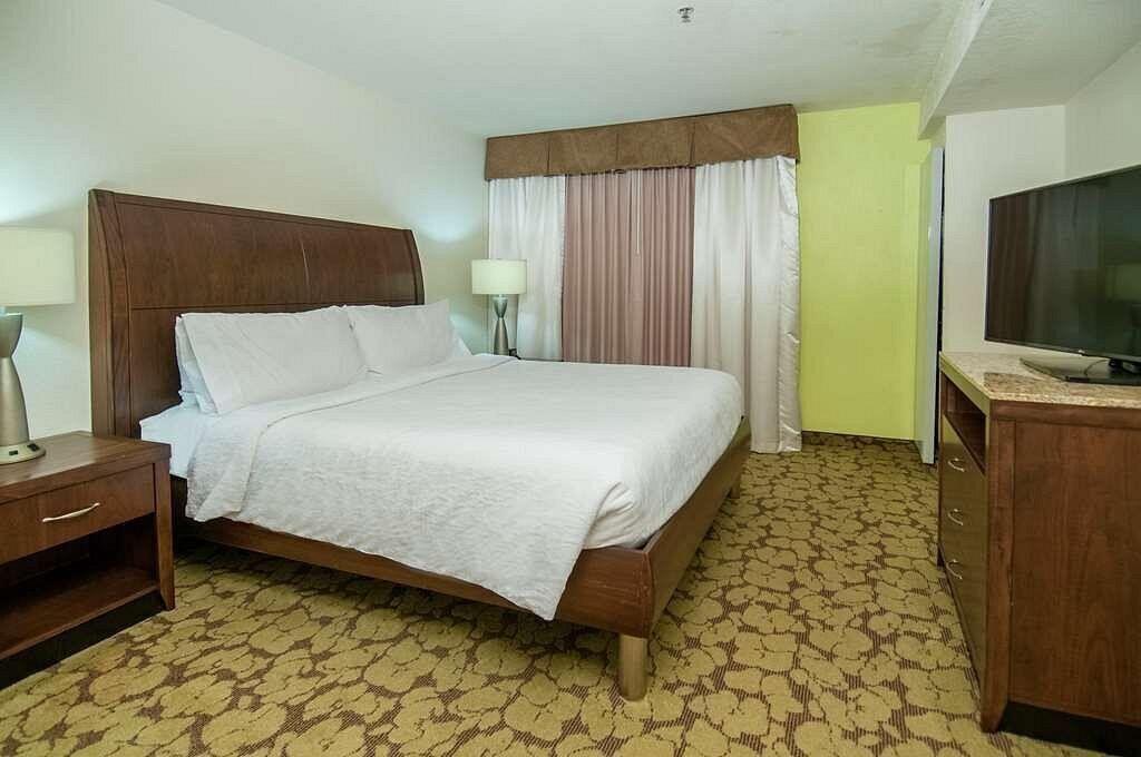 premium bedding, down duvets, select comfort beds, in-room safe