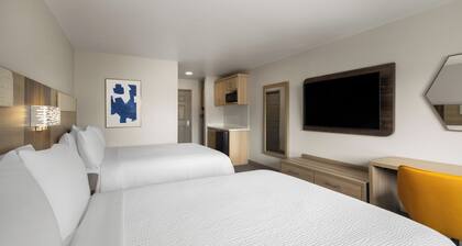 Holiday Inn Express & Suites Paso Robles by IHG