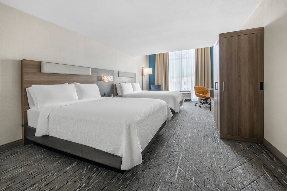 Holiday Inn Express Hotel & Suites San Diego-Sorrento Valley by IHG