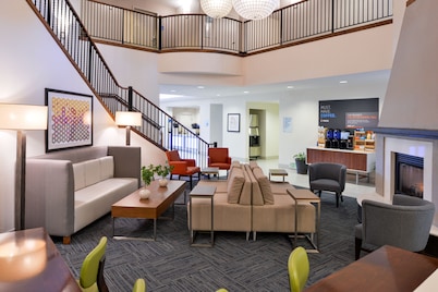 Holiday Inn Express Arcata / Eureka - Airport Area by IHG
