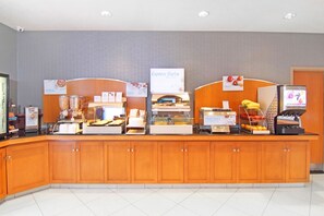 Café da manhã com buffet grátis