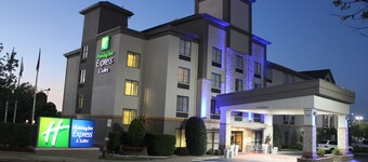 Holiday Inn Express & Suites Charlotte-Concord-I-85 by IHG