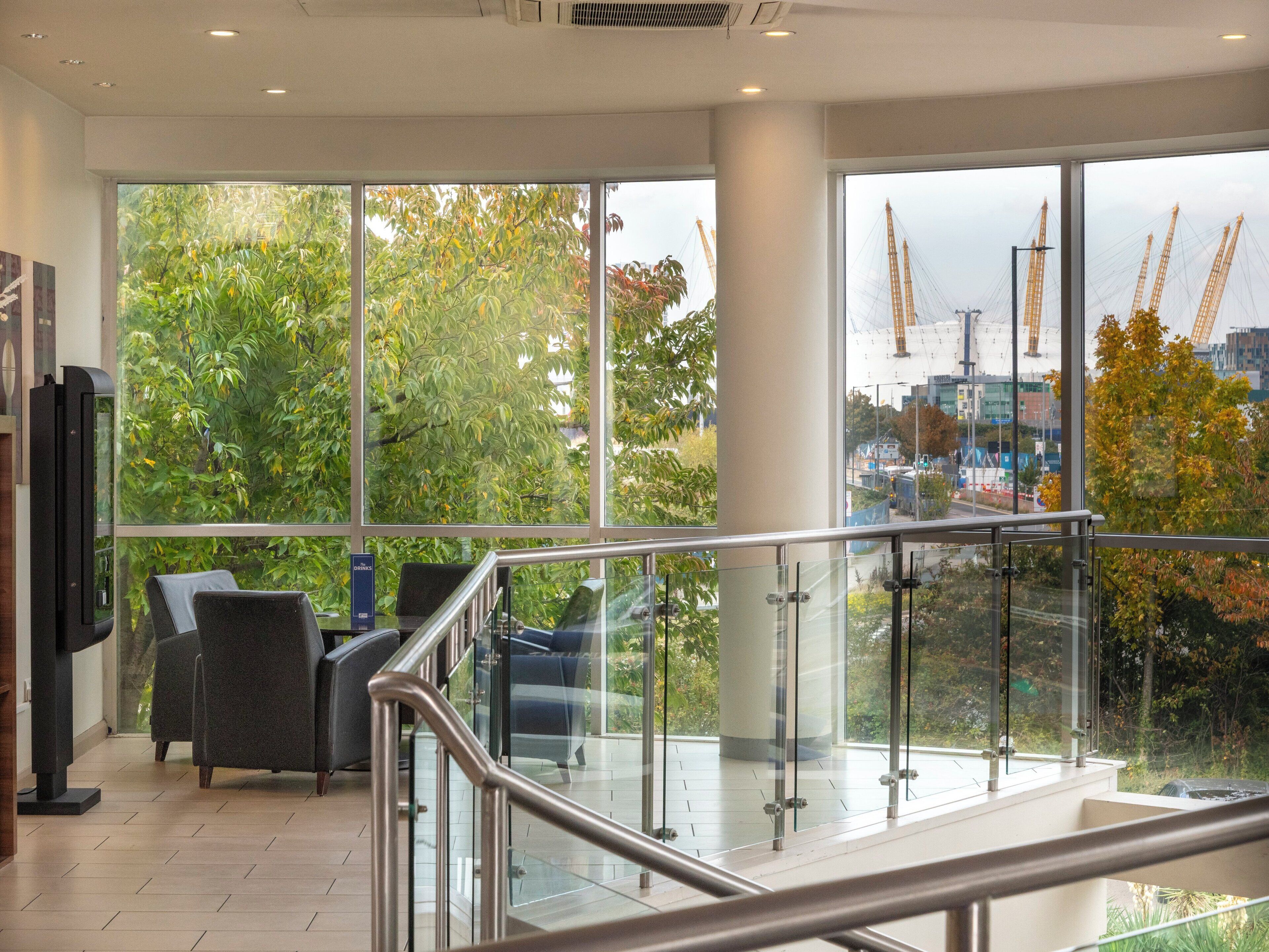 المنشأة من الخارج