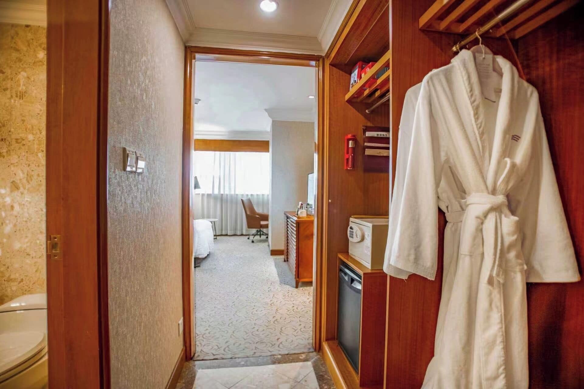 Photo - Crowne Plaza Hotel Qingdao by IHG