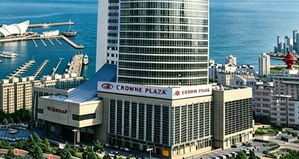 Crowne Plaza Hotel Qingdao by IHG