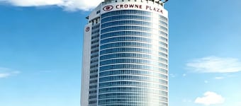 Crowne Plaza Hotel Qingdao by IHG