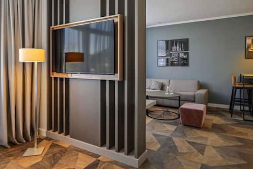 Apartment, 1 Doppelbett | Allergikerbettwaren, Select-Comfort-Betten, Zimmersafe, Schreibtisch