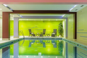Indoor pool, pool loungers
