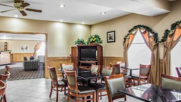 Free buffet breakfast