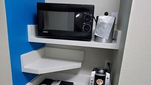 커피 및/또는 커피 메이커