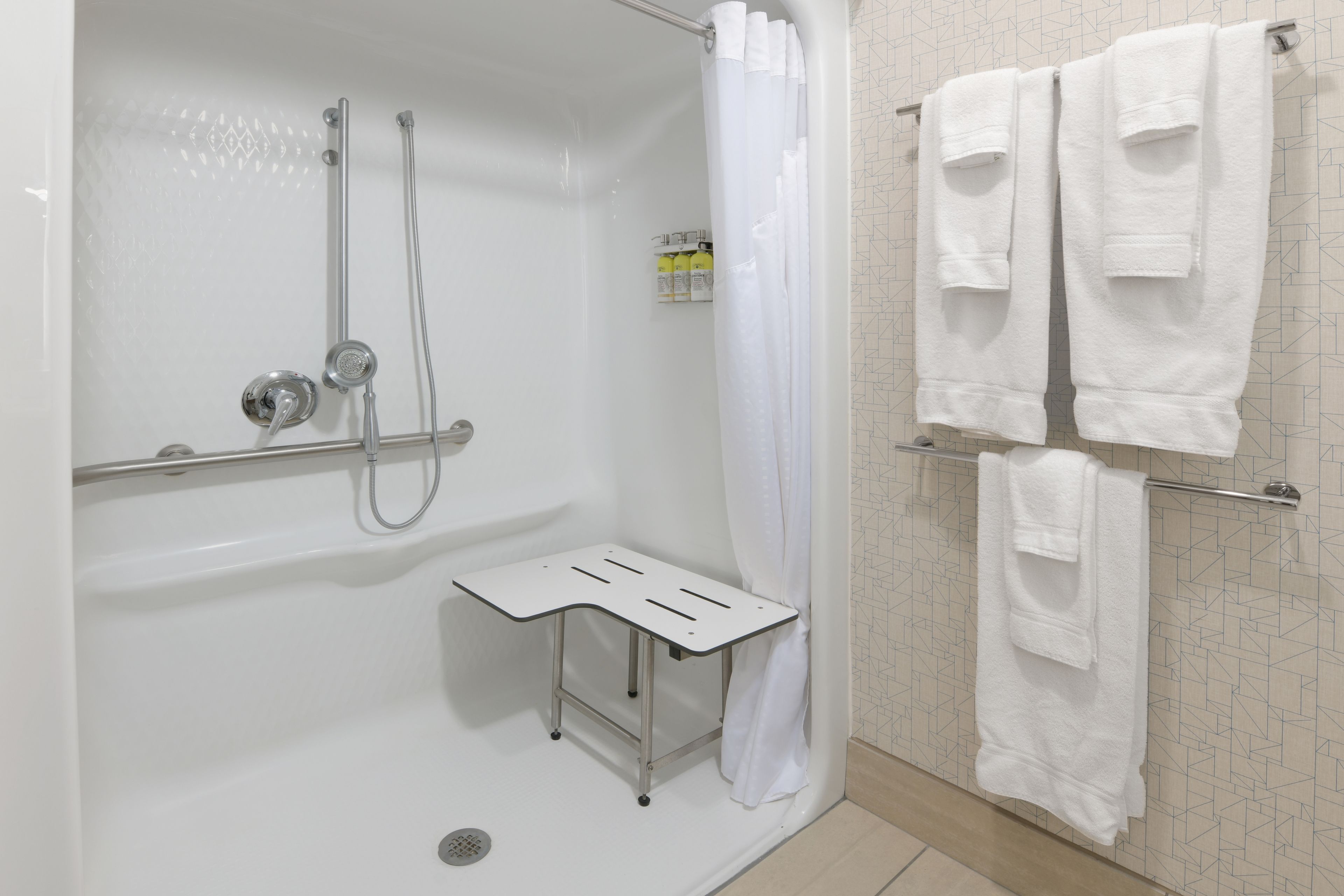 Holiday Inn Express Hotel & Suites Camden, an IHG Hotel