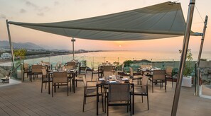6 Restaurants, Frühstück, Mittagessen, persische/iranische Küche