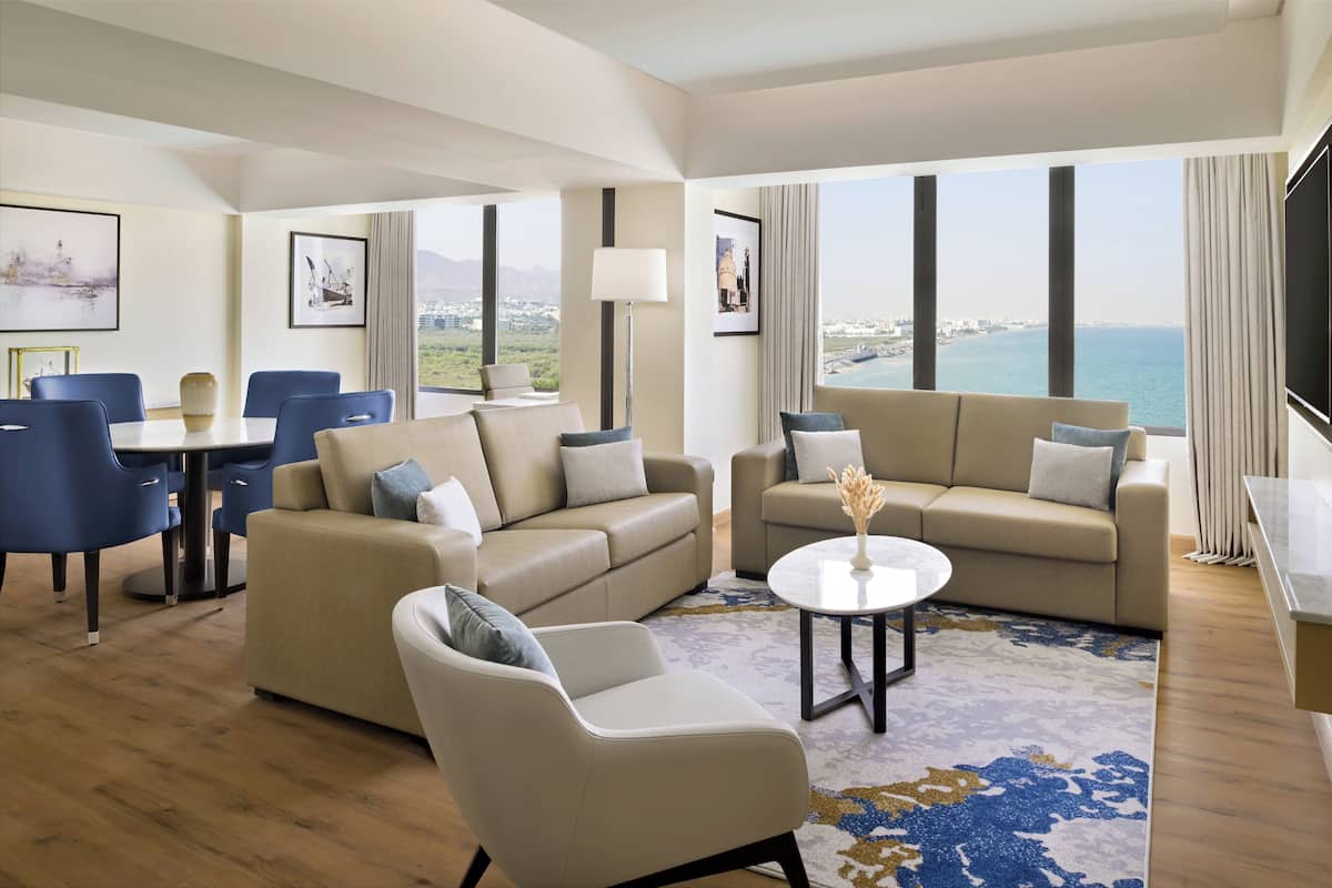 Suite Junior, 1 très grand lit, vue mer