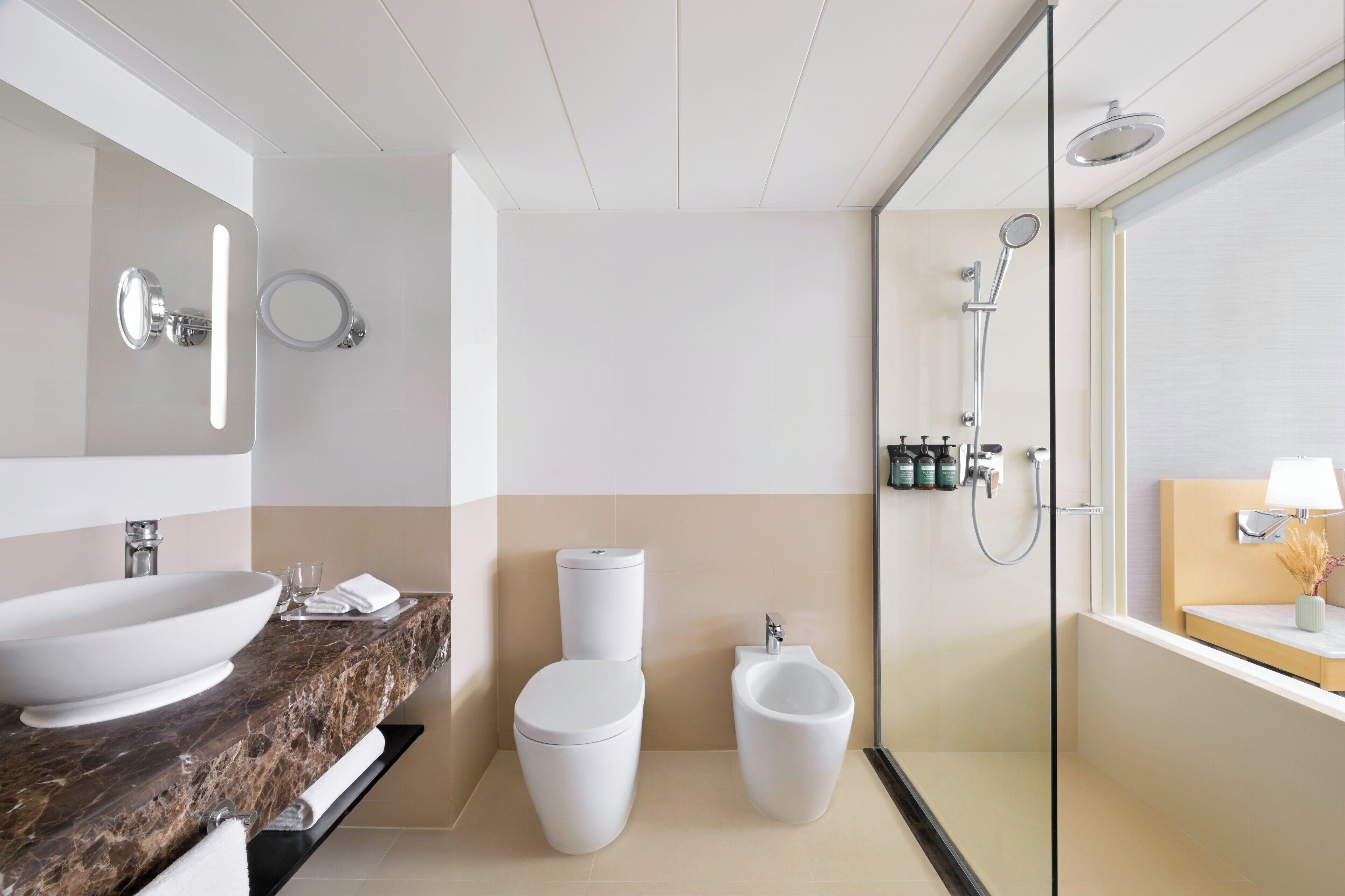 Photo - Crowne Plaza Muscat by IHG