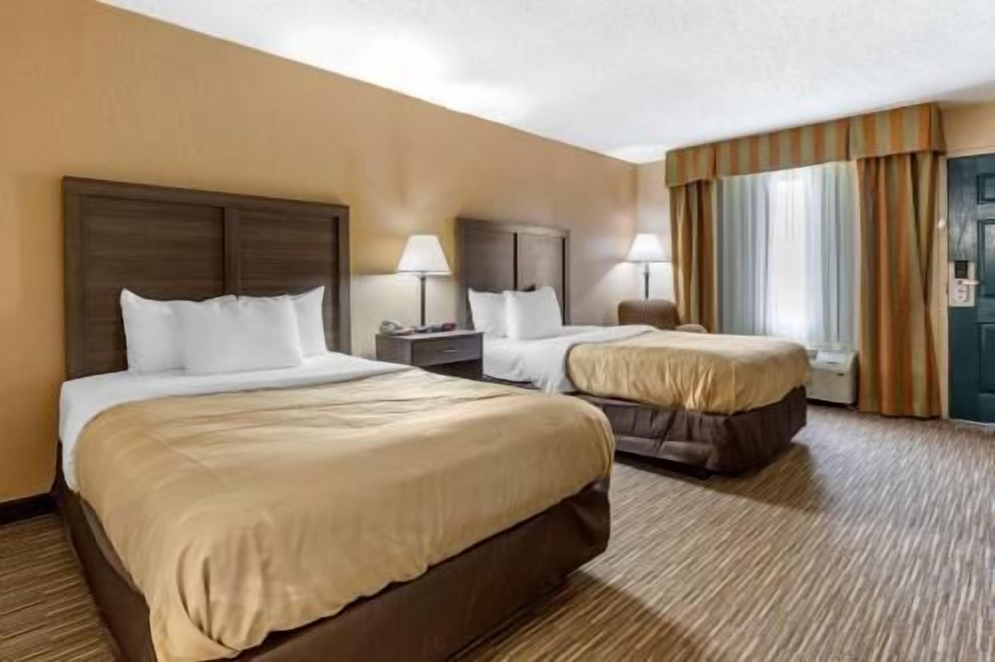 Desk, blackout drapes, iron/ironing board, free WiFi
