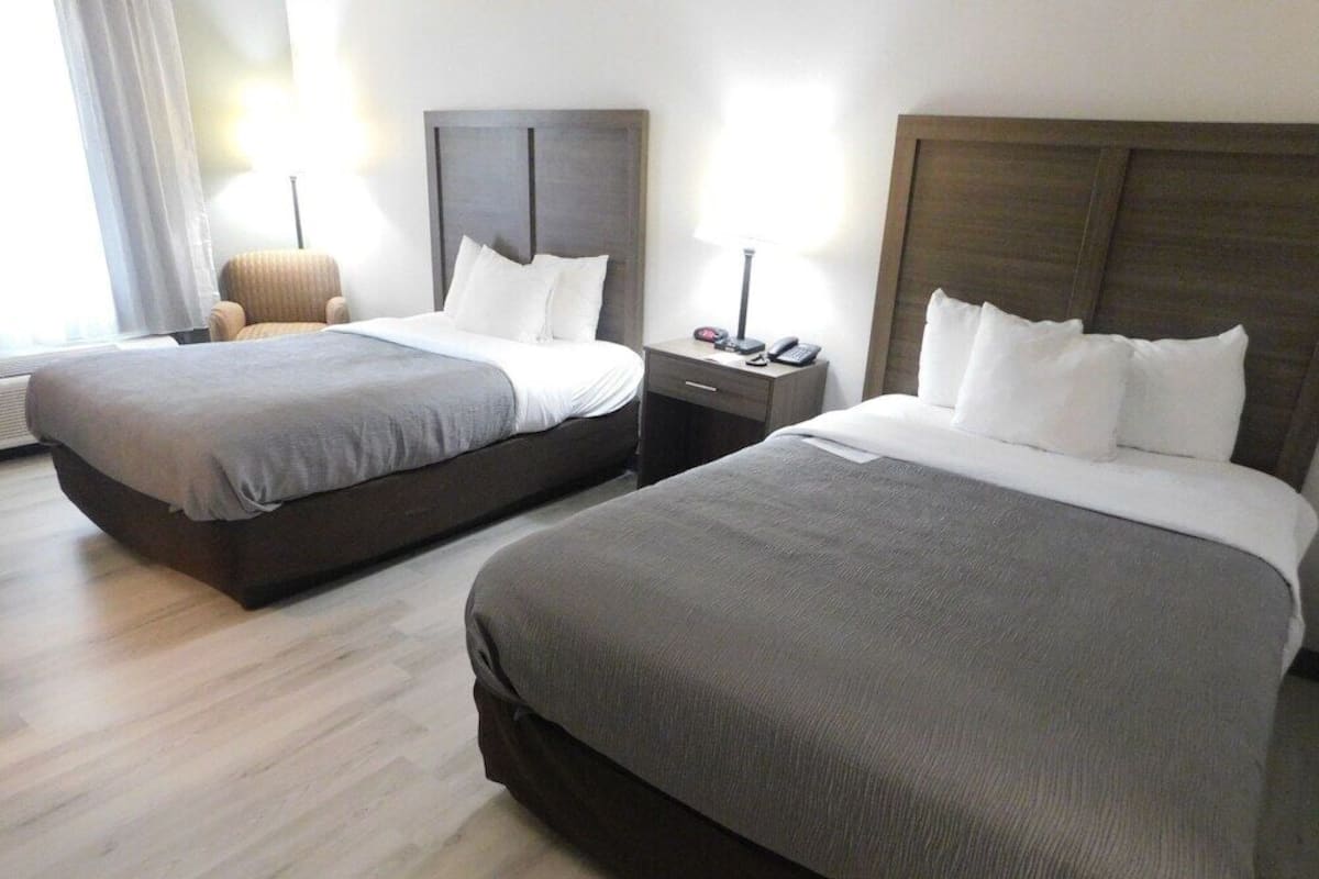 Desk, blackout drapes, iron/ironing board, free WiFi
