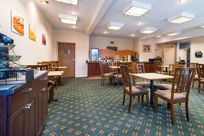 Free daily continental breakfast