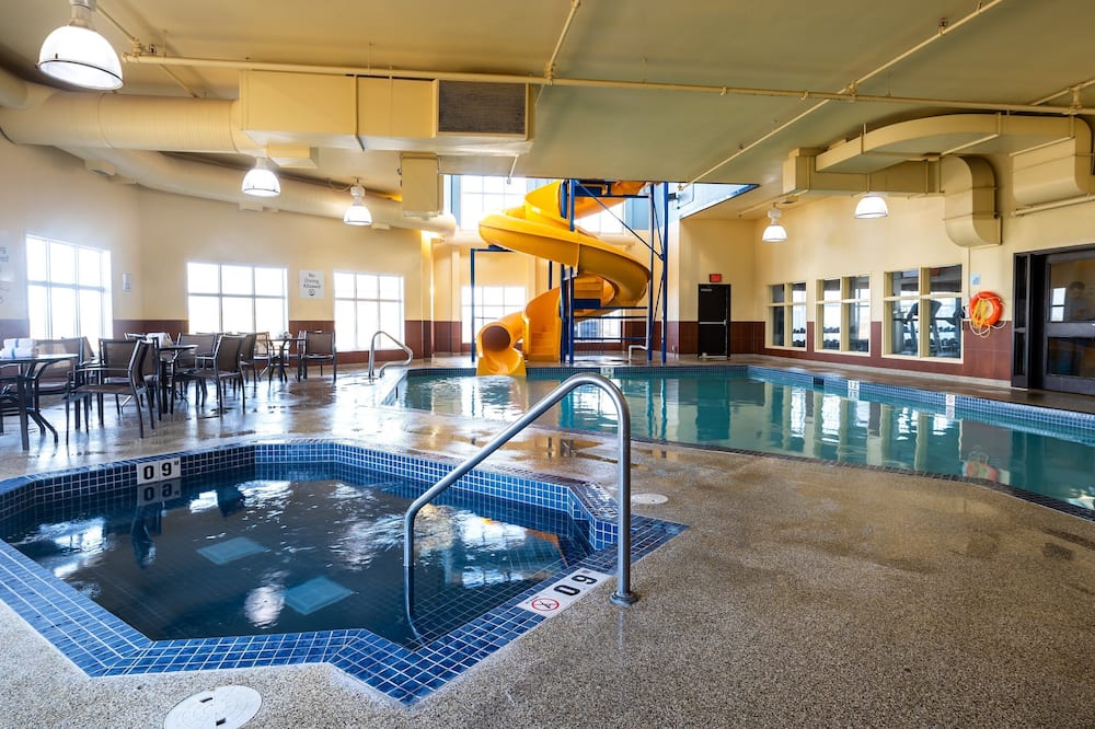Holiday Inn Express & Suites Edmonton International Airport by IHG