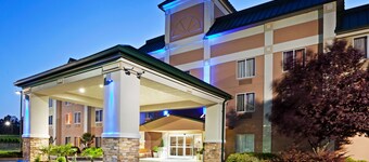 Holiday Inn Express Hotel and Suites Kings Mountain by IHG