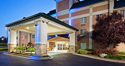 Holiday Inn Express Hotel and Suites Kings Mountain by IHG