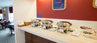 Holiday Inn Express Glasgow Airport by IHG