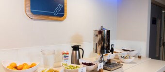 Holiday Inn Express Glasgow Airport by IHG