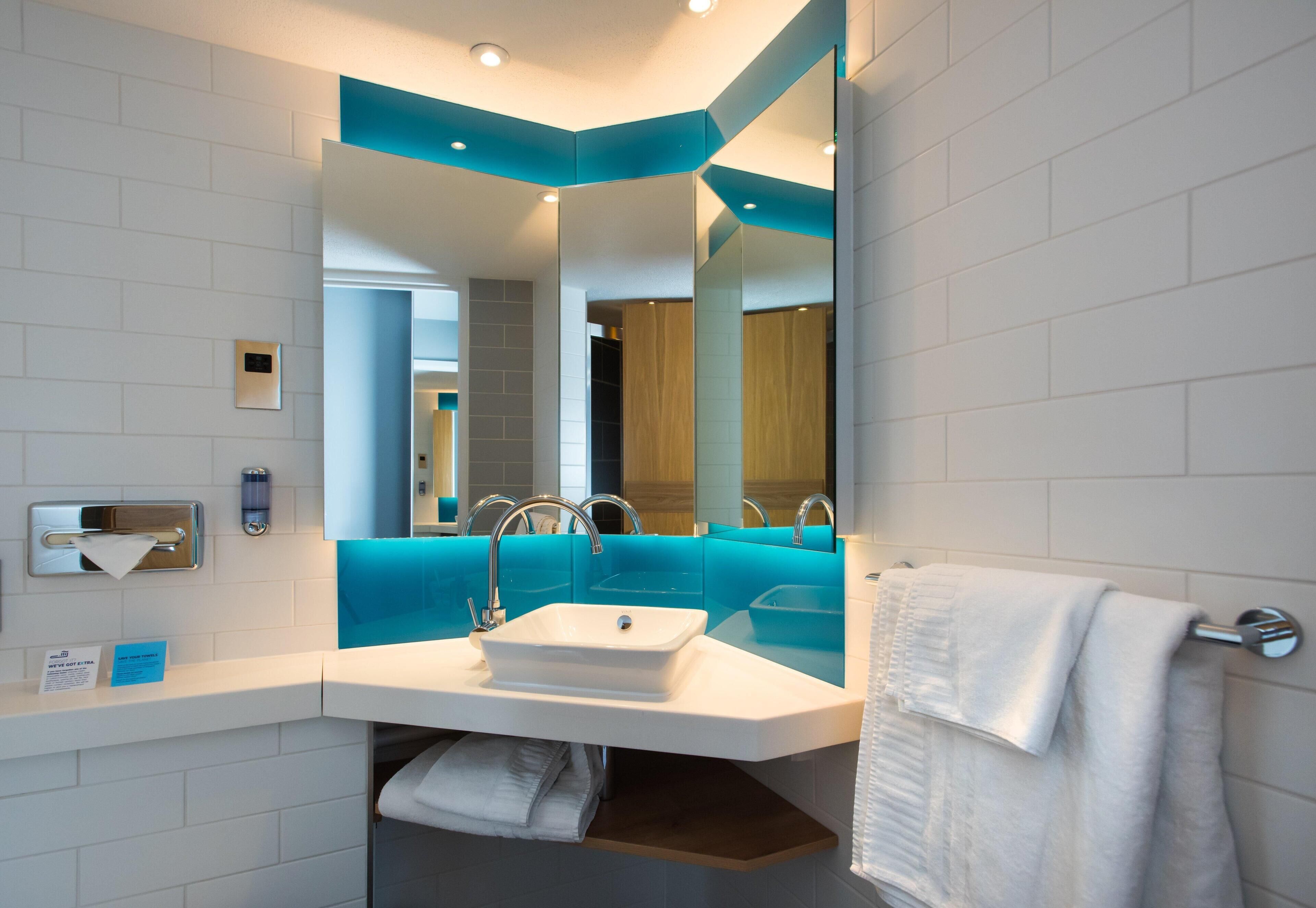 Bathroom | Shower, hair dryer, towels