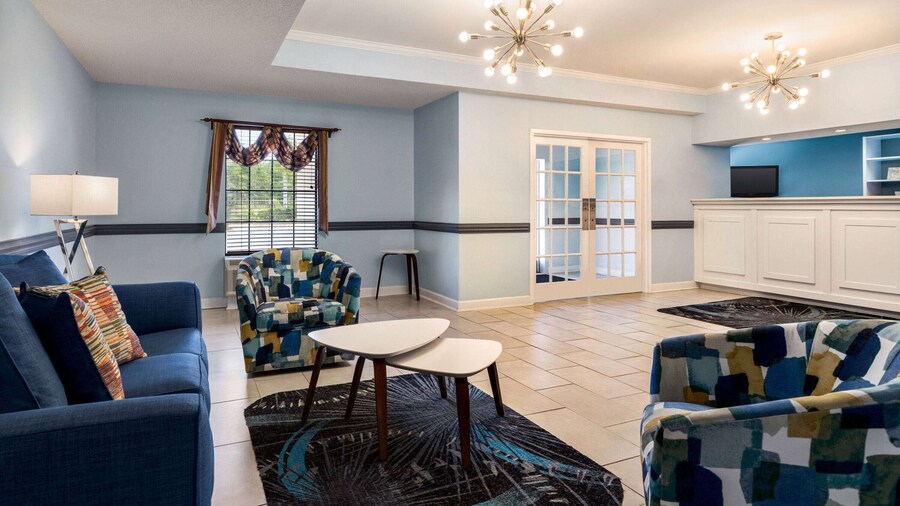 Days Inn by Wyndham Shallotte