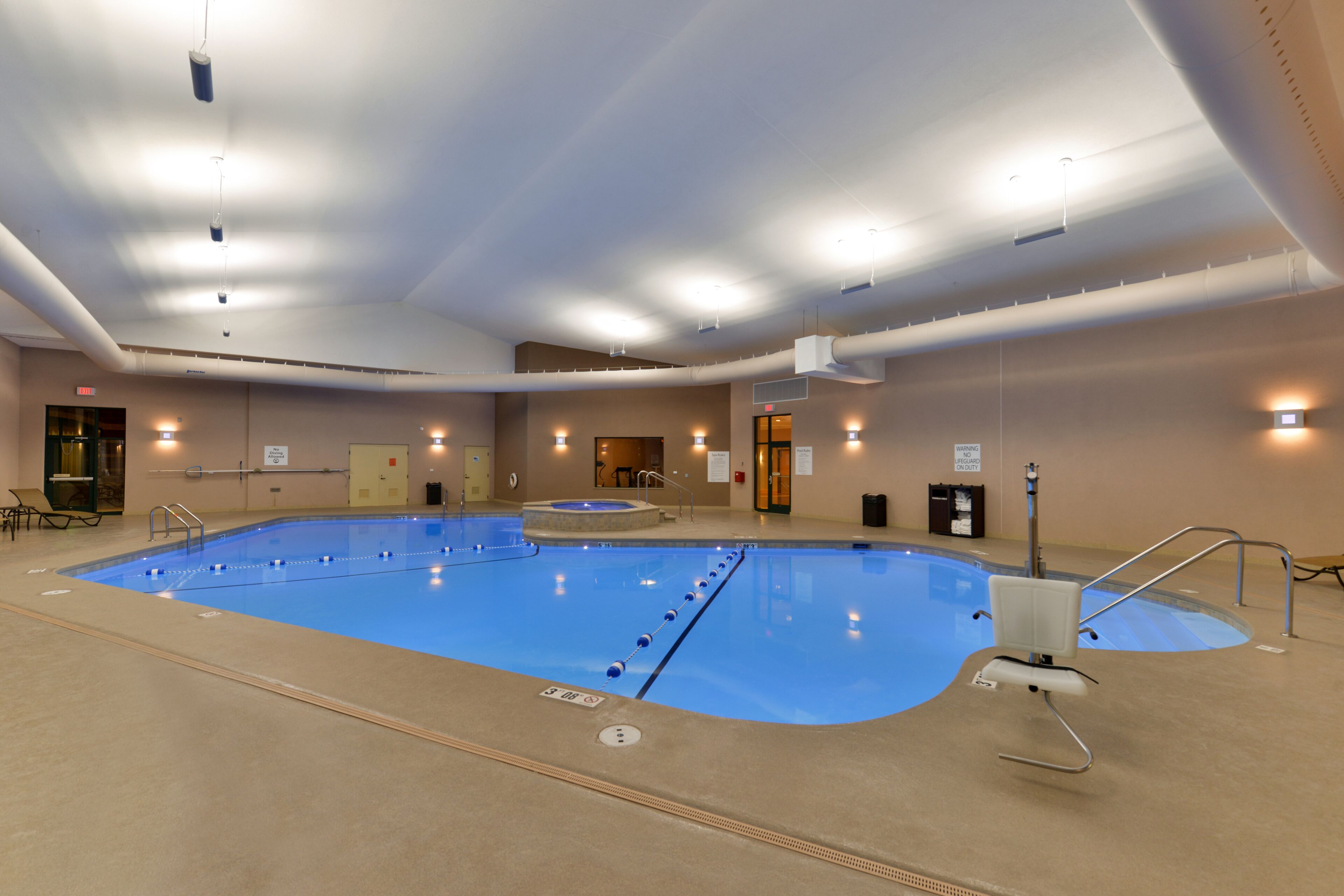 indoor pool, pool loungers
