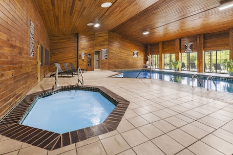 Indoor pool. Bitterroot River Inn & Conference Center