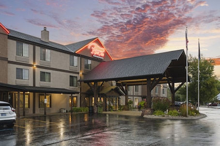 Exterior. Bitterroot River Inn & Conference Center