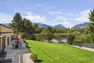 Área de parrillas y picnic