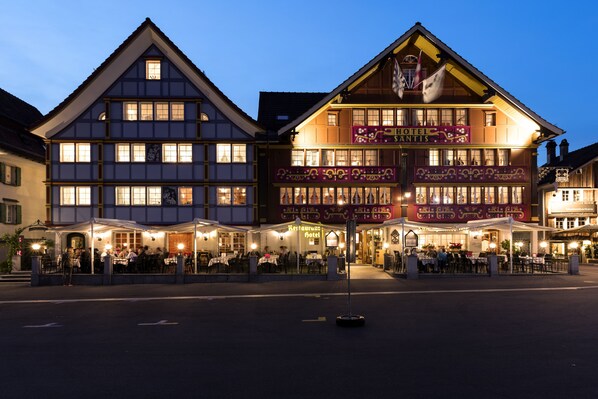 Front of property - evening/night