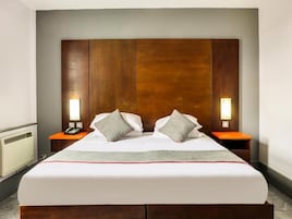 Standard Double Room | Premium bedding, pillowtop beds, desk, laptop workspace