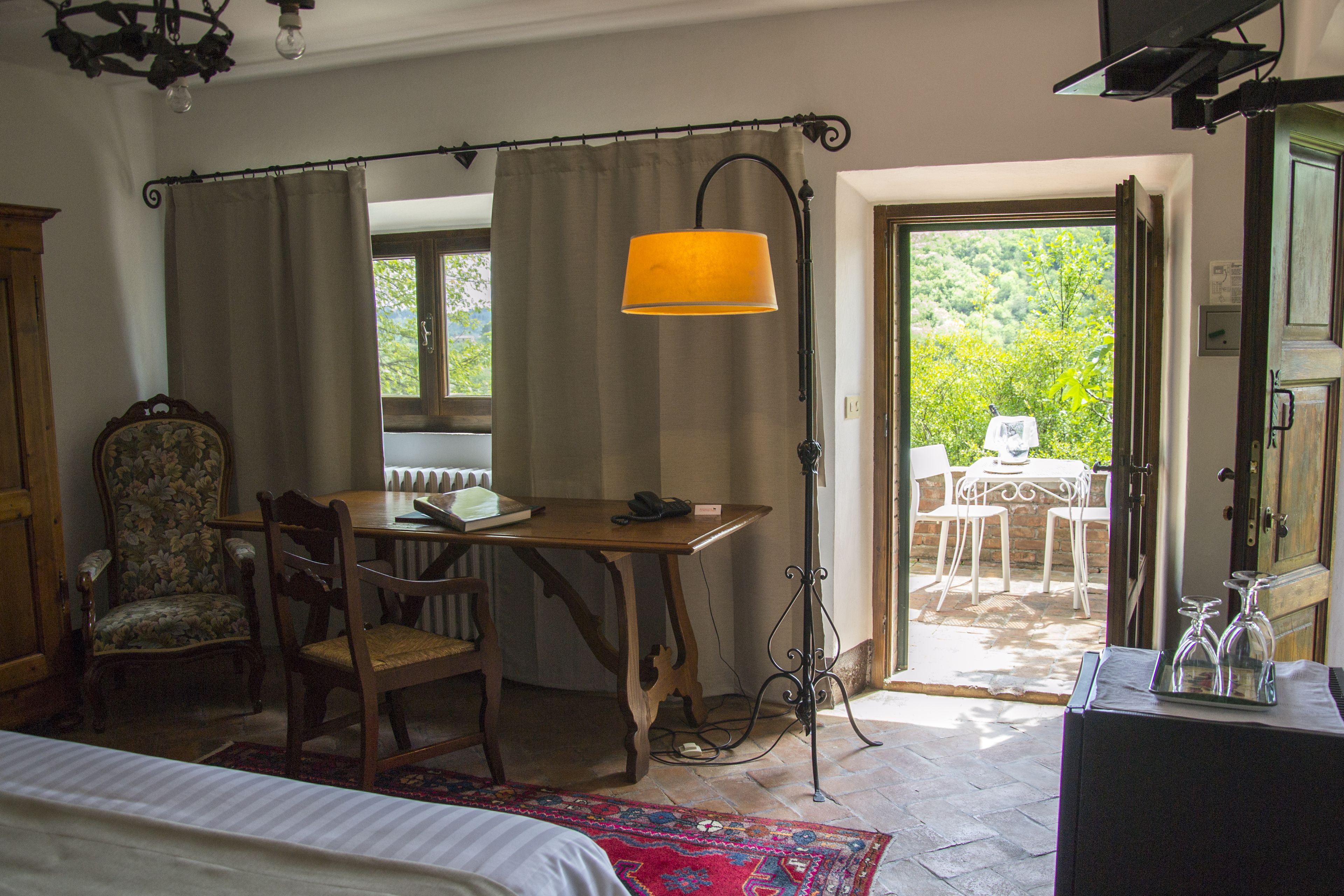 superior double room | minibar, desk, free wifi, bed sheets