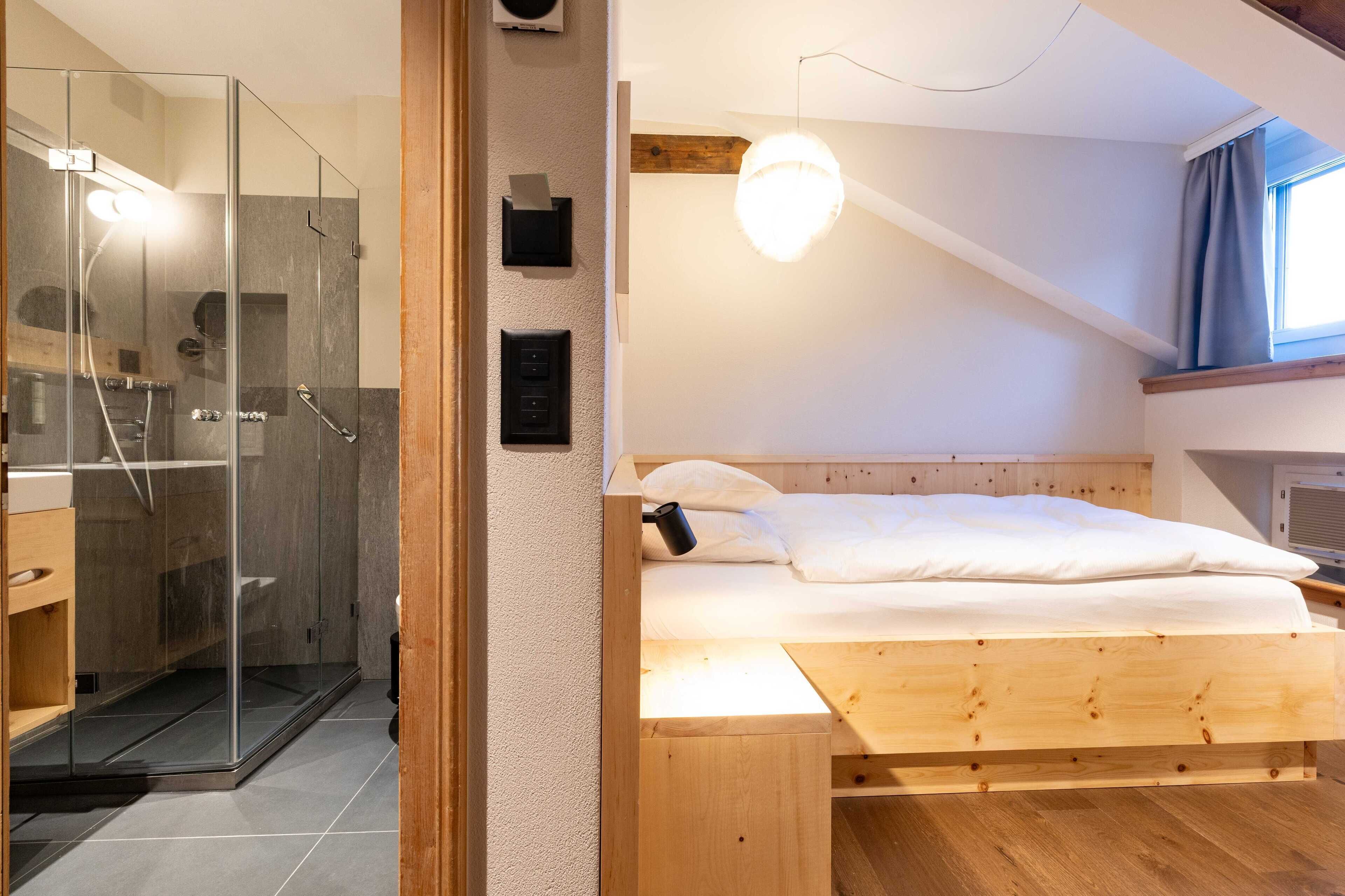 Palantschin Single Room Superior (Air conditioning) | Hypo-allergenic bedding, in-room safe, desk, blackout drapes