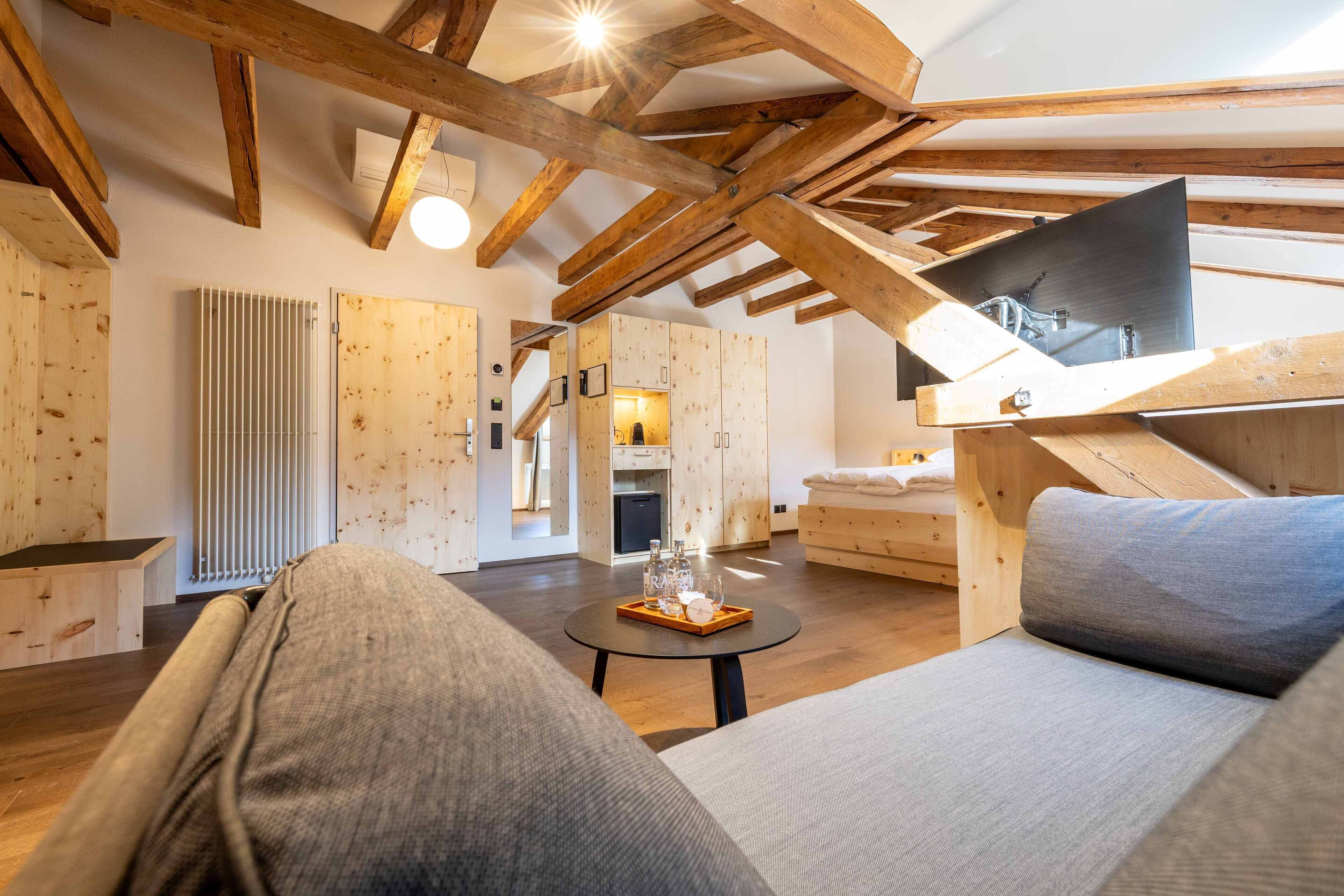 Palantschin Double Room Superior (Air conditioning) | منطقة المعيشة | تلفزيون