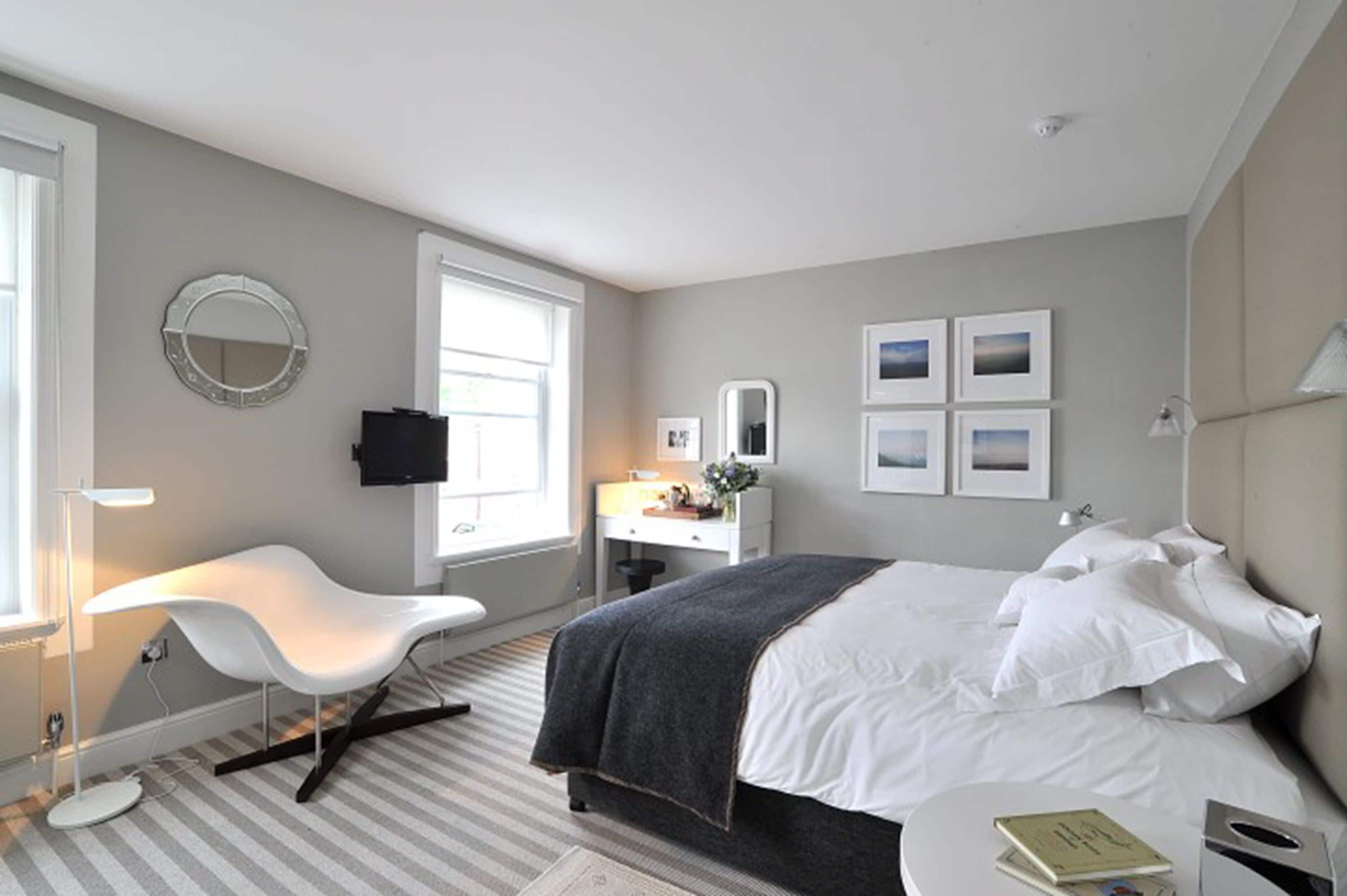 1 Schlafzimmer, Schreibtisch, laptopgeeigneter Arbeitsplatz