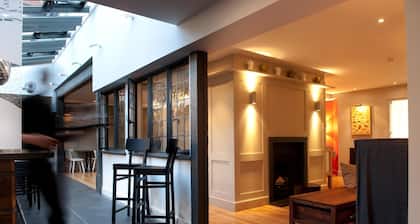 The Crown hotel