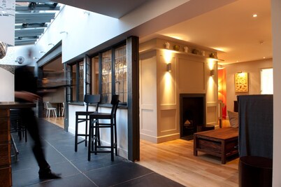 The Crown hotel