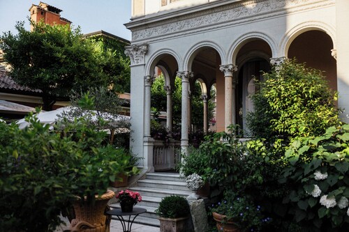 Relais & Chateaux Villa Abbazia