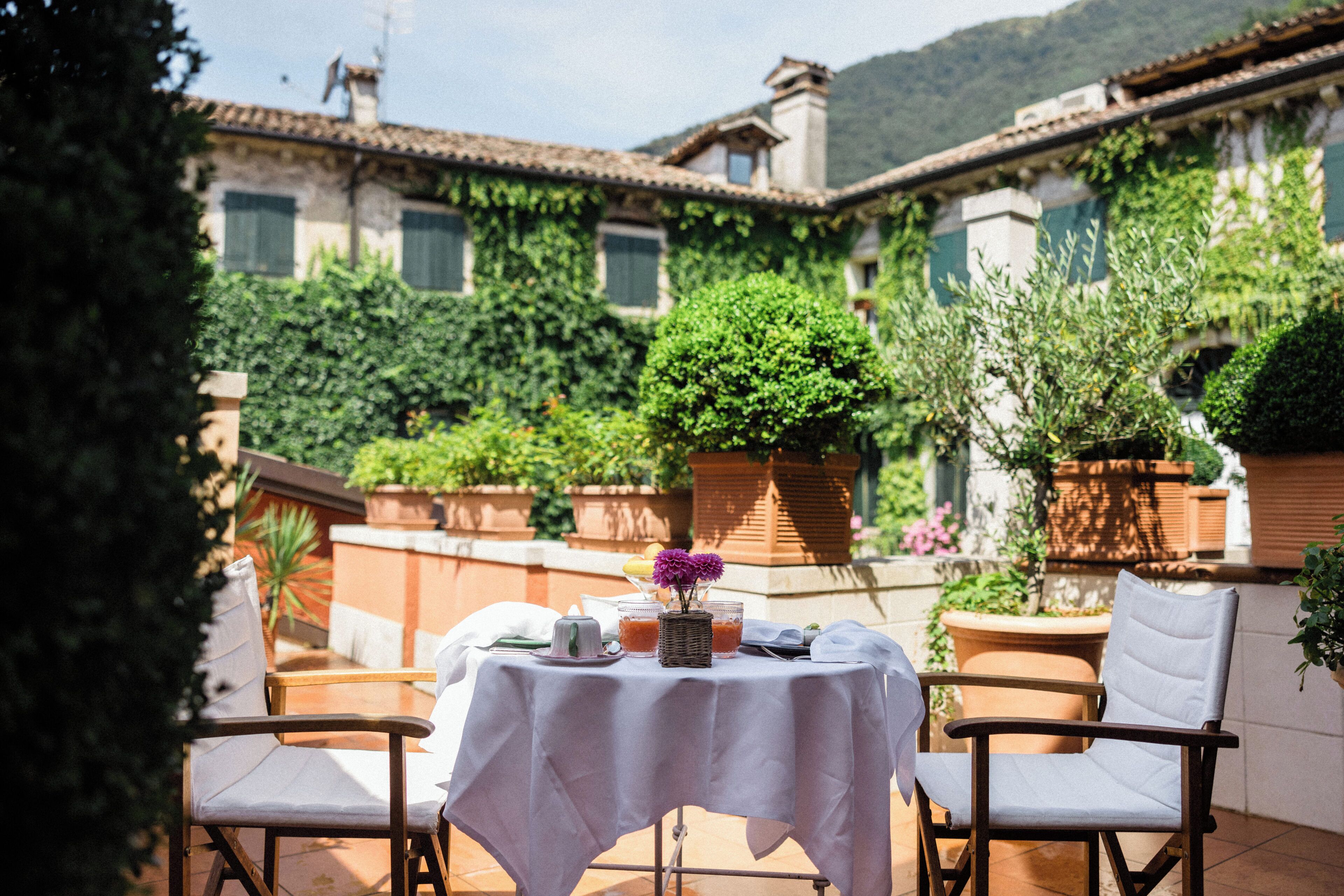 deluxe room | terrace/patio