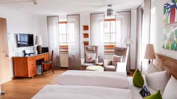 Comfort Double Room | 1 bedroom, premium bedding, down duvets, minibar