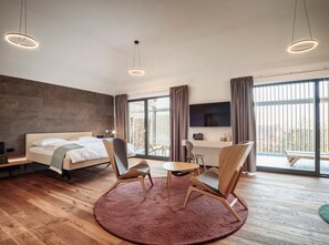 Penthouse | Sängtillbehör av högsta kvalitet, duntäcken och minibar